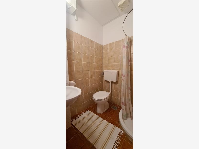 Apartman 5